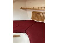 1995 Menger 19' Catboat  Click to launch Larger Image