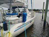 Catalina 380 Click to launch Larger Image