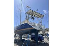 Beneteau 523 Click to launch Larger Image