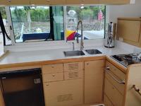 Lagoon 420 Owner's Version Click to launch Larger Image