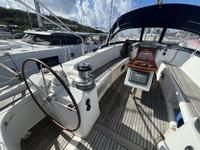 Beneteau 523 Click to launch Larger Image