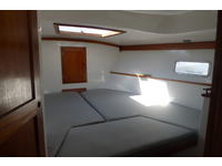 Coronado 35 sloop liveaboard Click to launch Larger Image