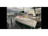 Beneteau Oceanis 393 Click to launch Larger Image