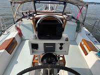 Catalina 28 MKI Click to launch Larger Image