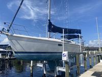 1998 Punta Gorda Florida 37 Hunter 376