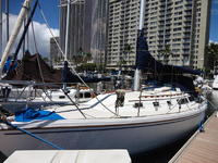 1986 ALA WAI Hawaii 34.6 CATALINA sloop