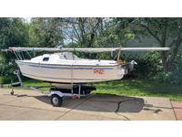 2000 Lake Holiday Illinois 16.5 Precision Boat Works 16.5