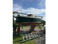 1970 Hingham Massachusetts 26 Pearson Pearson 26' Triton