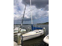 1981 Pine Beach New Jersey 25 Catalina Capri 25