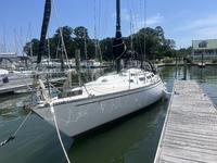 1984 Deltaville Virginia 38 Catalina 38