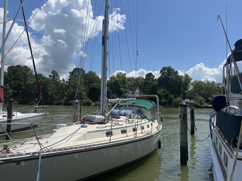 1994 Caliber 40 located in Maryland for sale