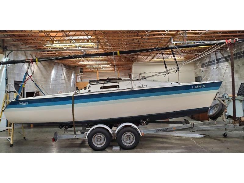 1983 WD Schock Santana 23 located in Oregon for sale