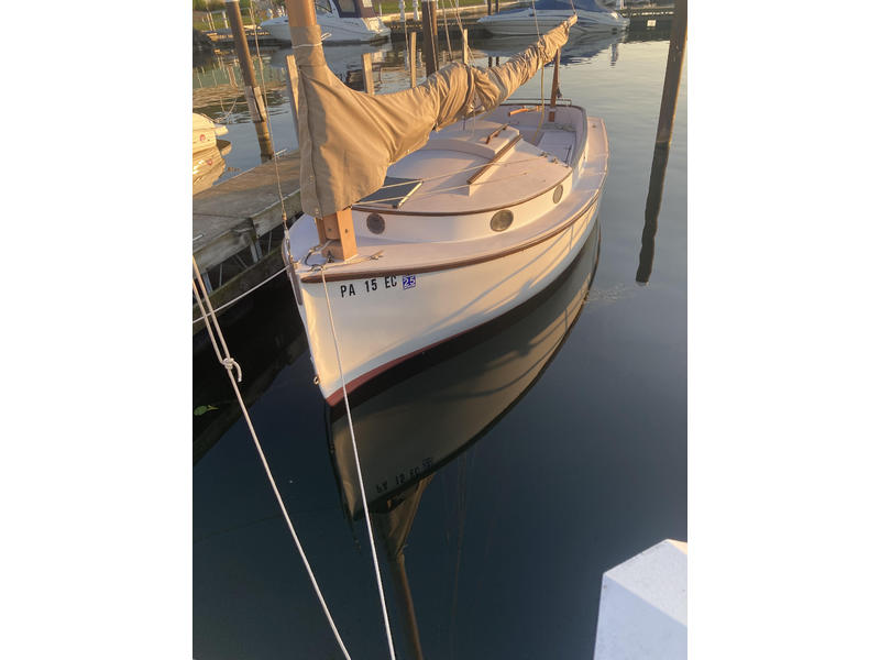 2002 Menger Cat 19 located in Pennsylvania for sale