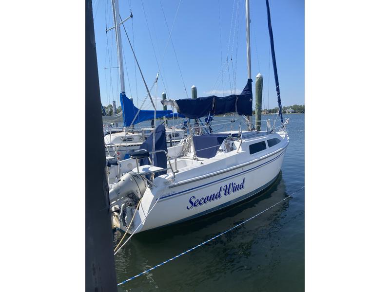 2005 Catalina 250 located in Florida for sale