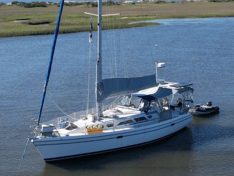 1998 Catalina 380 located in North Carolina for sale