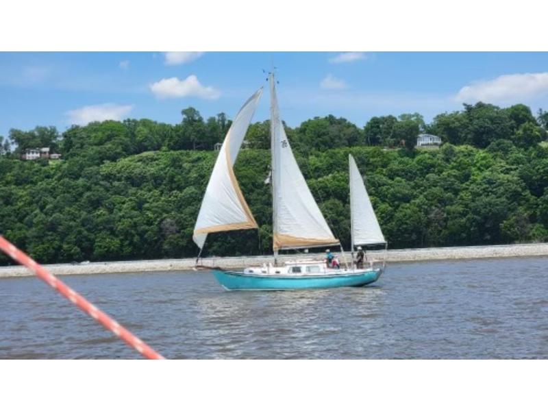 1969 Seafarer 36c located in Missouri for sale