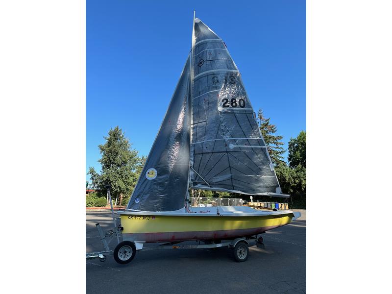 2006 Vanguard Nomad located in Oregon for sale