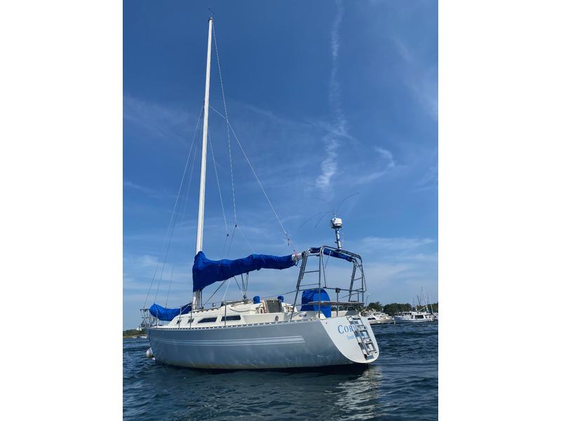 1987 Tillotson Pearson Freedom 30 located in New Hampshire for sale