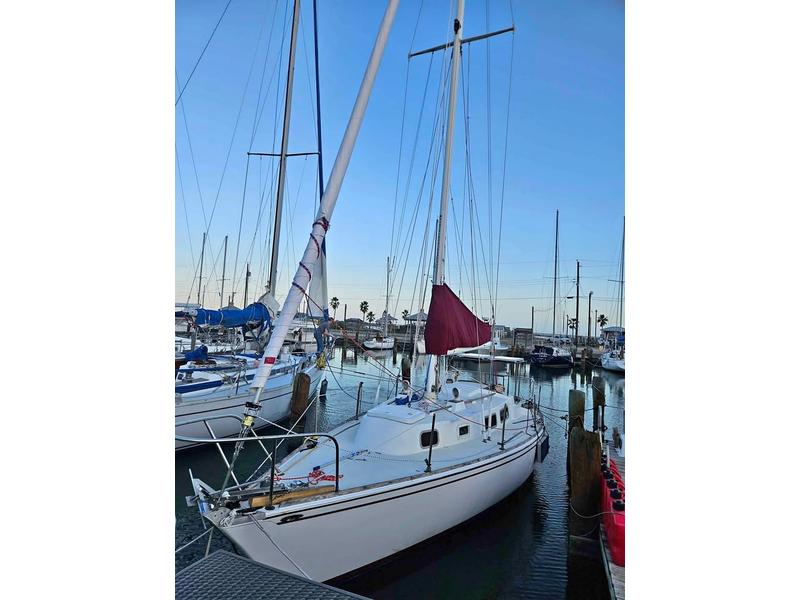 1978 Tartan 30 located in Texas for sale