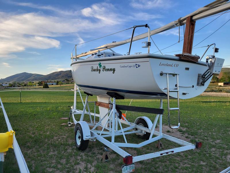 2002 Catalina capri 22 located in Colorado for sale