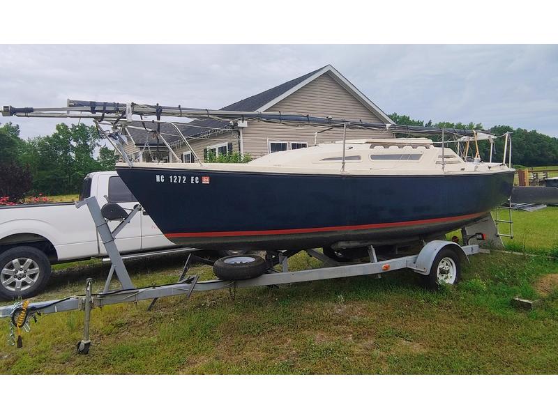 1980 Precision Glastron Spirit 6.5 located in North Carolina for sale