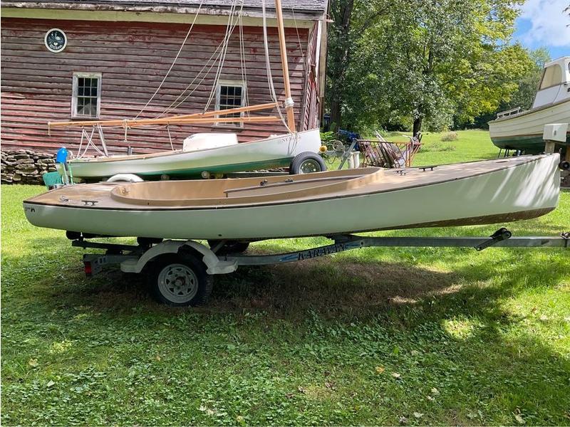 1989 Menger Thom Cat 15 located in New York for sale