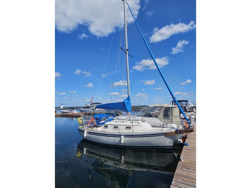 1986 Bayfield 25 located in Outside United States for sale