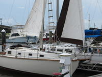 76 Freeport Texas 28 Cape Dory 28