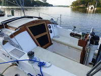 Catalina 30 MkI TR BS FK & dinghy w/motor Click to launch Larger Image