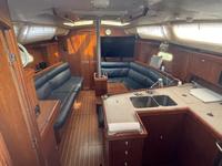 Hunter 356 Click to launch Larger Image