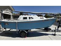 West Wight Potter Potter 19 Click to launch Larger Image