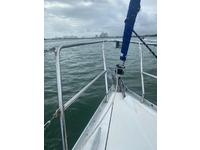 Beneteau Oceanis 323 Click to launch Larger Image